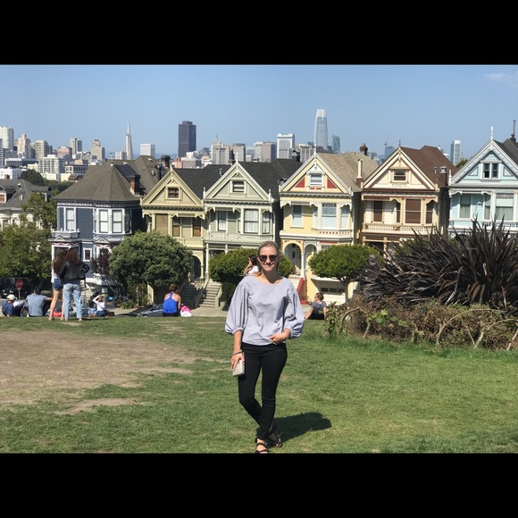 Meet your Posher, Mackenzy - Picture 6 of 8